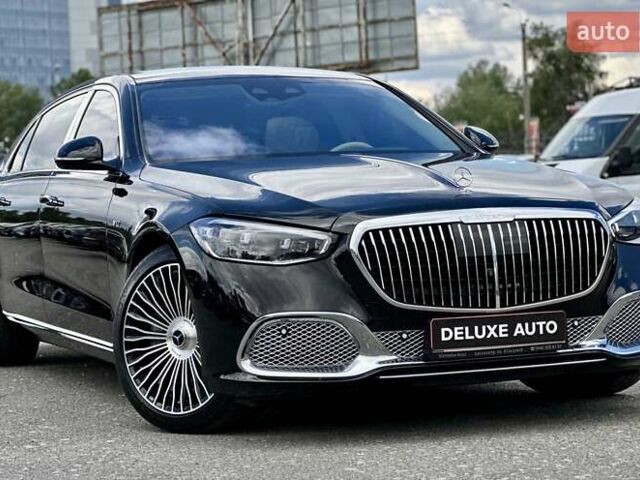 Черный Мерседес Майбах, объемом двигателя 6 л и пробегом 19 тыс. км за 209900 $, фото 34 на Automoto.ua