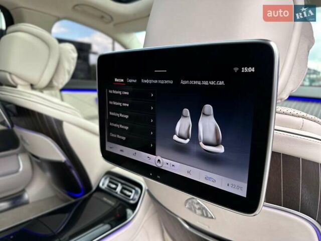 Черный Мерседес Майбах, объемом двигателя 6 л и пробегом 19 тыс. км за 209900 $, фото 80 на Automoto.ua