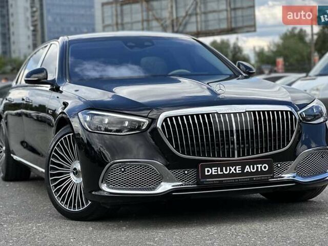 Черный Мерседес Майбах, объемом двигателя 6 л и пробегом 19 тыс. км за 209900 $, фото 23 на Automoto.ua