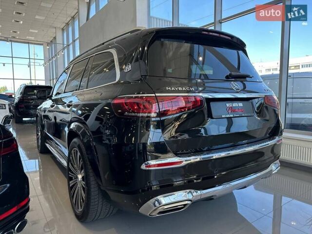 Черный Мерседес Майбах, объемом двигателя 4 л и пробегом 56 тыс. км за 154900 $, фото 7 на Automoto.ua