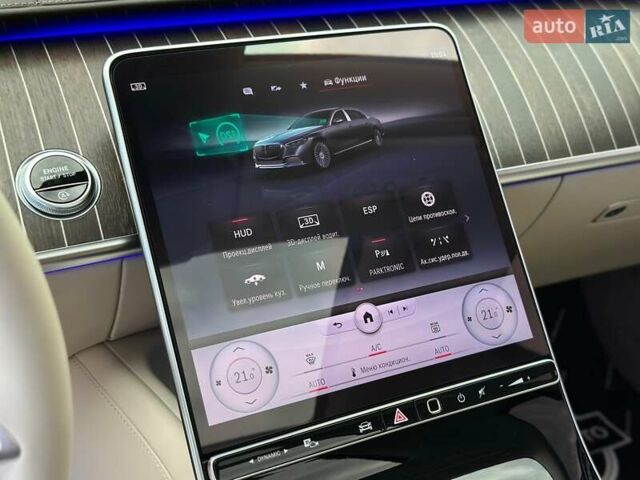 Черный Мерседес Майбах, объемом двигателя 6 л и пробегом 19 тыс. км за 209900 $, фото 61 на Automoto.ua