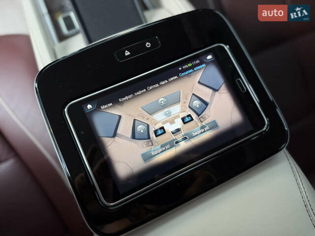 Черный Мерседес Майбах, объемом двигателя 3.98 л и пробегом 98 тыс. км за 154900 $, фото 70 на Automoto.ua