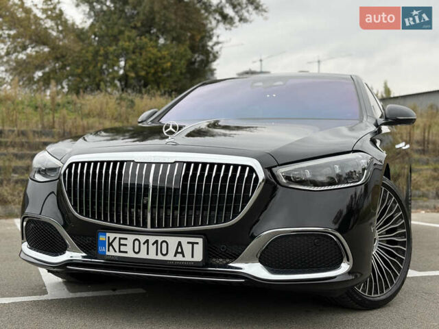 Черный Мерседес Майбах, объемом двигателя 3.98 л и пробегом 18 тыс. км за 208888 $, фото 44 на Automoto.ua
