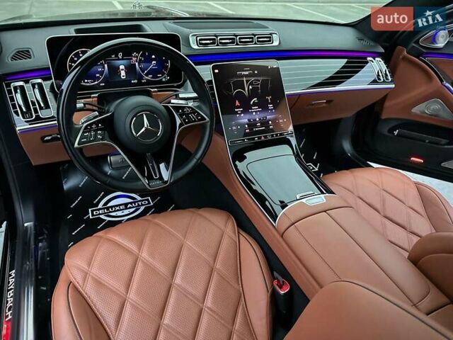 Черный Мерседес Майбах, объемом двигателя 3.98 л и пробегом 44 тыс. км за 190000 $, фото 42 на Automoto.ua