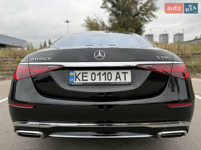 Черный Мерседес Майбах, объемом двигателя 3.98 л и пробегом 18 тыс. км за 208888 $, фото 24 на Automoto.ua