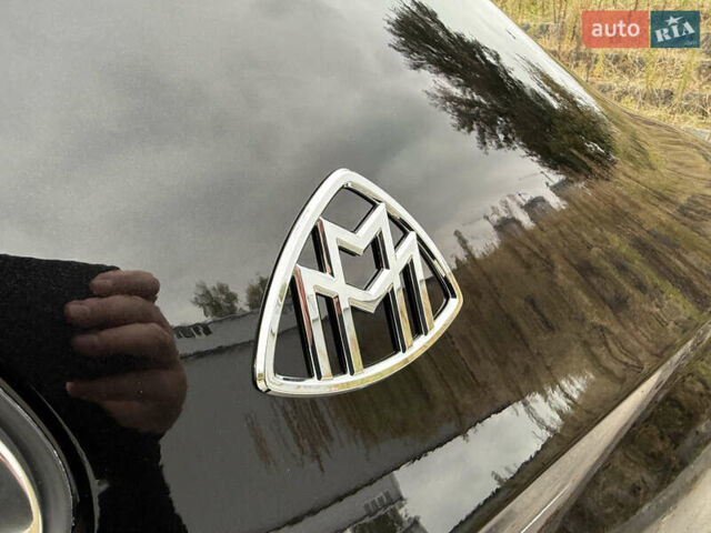 Черный Мерседес Майбах, объемом двигателя 3.98 л и пробегом 18 тыс. км за 208888 $, фото 59 на Automoto.ua