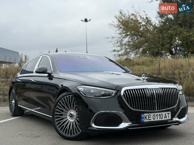 Черный Мерседес Майбах, объемом двигателя 3.98 л и пробегом 18 тыс. км за 208888 $, фото 35 на Automoto.ua