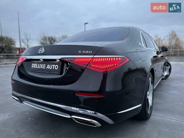 Черный Мерседес Майбах, объемом двигателя 3.98 л и пробегом 44 тыс. км за 190000 $, фото 28 на Automoto.ua