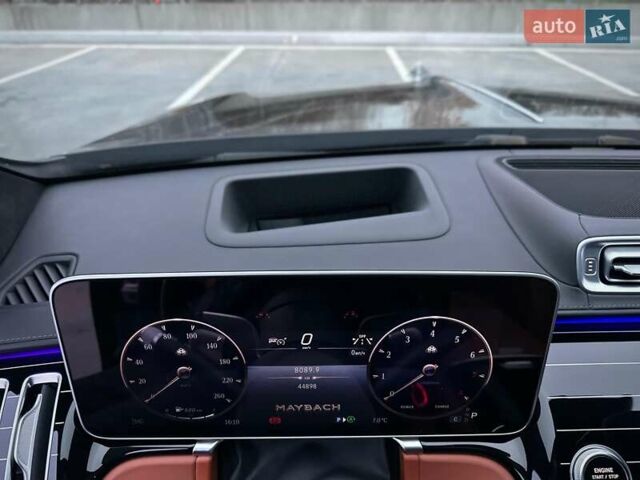 Черный Мерседес Майбах, объемом двигателя 3.98 л и пробегом 44 тыс. км за 190000 $, фото 82 на Automoto.ua