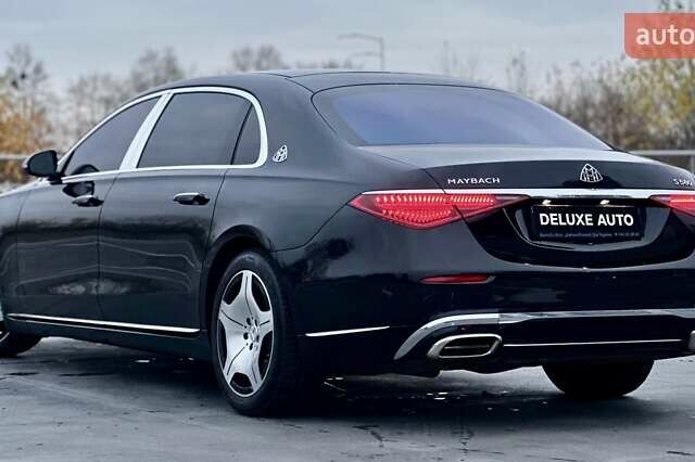 Черный Мерседес Майбах, объемом двигателя 3.98 л и пробегом 44 тыс. км за 190000 $, фото 26 на Automoto.ua