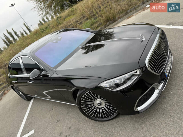Черный Мерседес Майбах, объемом двигателя 3.98 л и пробегом 18 тыс. км за 208888 $, фото 29 на Automoto.ua