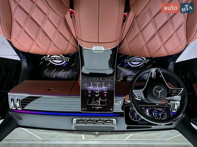 Черный Мерседес Майбах, объемом двигателя 3.98 л и пробегом 44 тыс. км за 190000 $, фото 74 на Automoto.ua