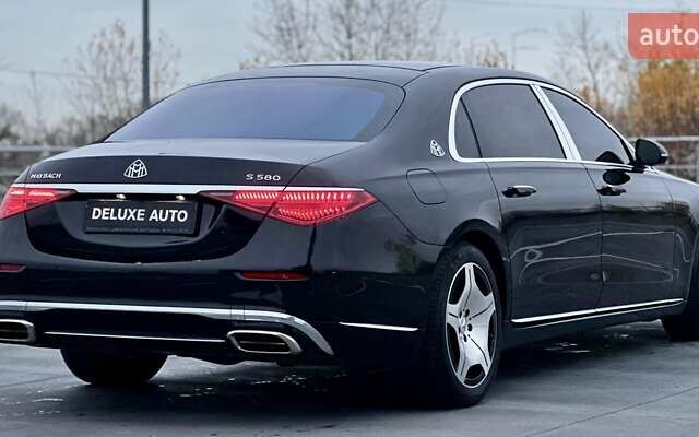 Черный Мерседес Майбах, объемом двигателя 3.98 л и пробегом 44 тыс. км за 190000 $, фото 21 на Automoto.ua