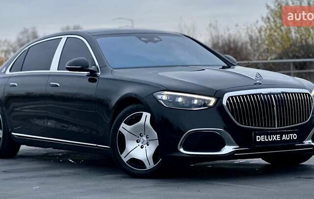 Черный Мерседес Майбах, объемом двигателя 3.98 л и пробегом 44 тыс. км за 190000 $, фото 15 на Automoto.ua