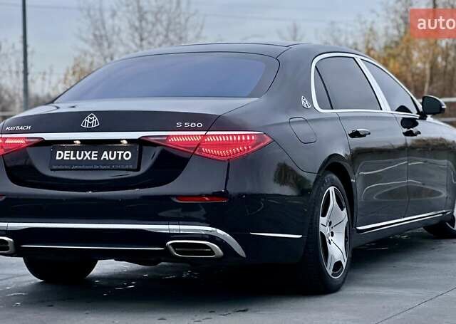 Черный Мерседес Майбах, объемом двигателя 3.98 л и пробегом 44 тыс. км за 190000 $, фото 25 на Automoto.ua