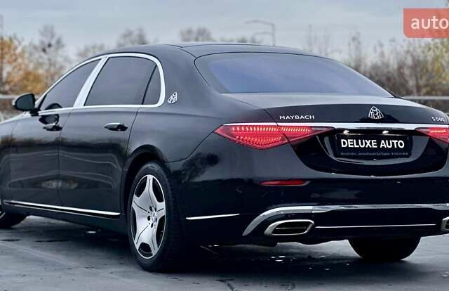 Черный Мерседес Майбах, объемом двигателя 3.98 л и пробегом 44 тыс. км за 190000 $, фото 23 на Automoto.ua