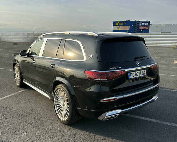 Черный Мерседес Майбах, объемом двигателя 4 л и пробегом 90 тыс. км за 165000 $, фото 8 на Automoto.ua