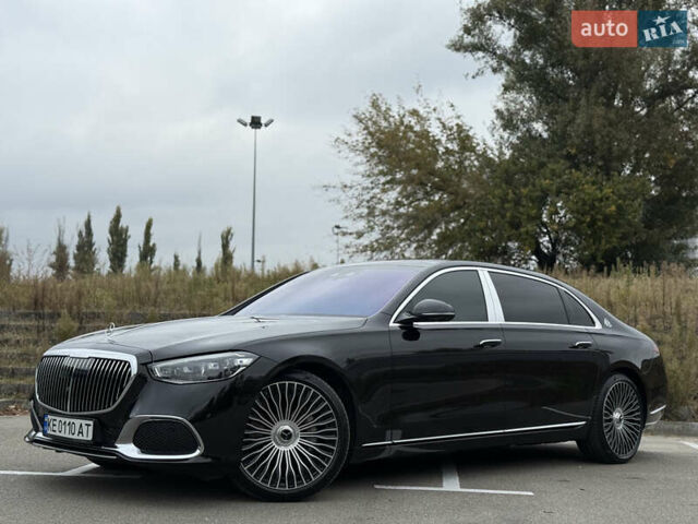 Черный Мерседес Майбах, объемом двигателя 3.98 л и пробегом 18 тыс. км за 208888 $, фото 42 на Automoto.ua