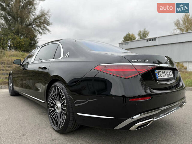 Черный Мерседес Майбах, объемом двигателя 3.98 л и пробегом 18 тыс. км за 208888 $, фото 21 на Automoto.ua
