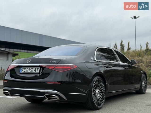 Черный Мерседес Майбах, объемом двигателя 3.98 л и пробегом 18 тыс. км за 208888 $, фото 25 на Automoto.ua