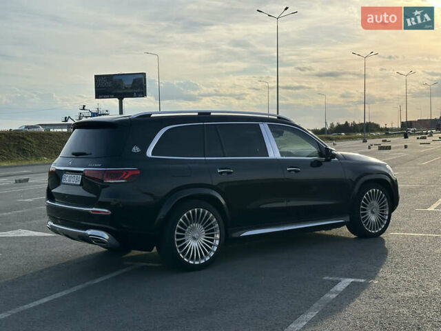 Черный Мерседес Майбах, объемом двигателя 4 л и пробегом 90 тыс. км за 165000 $, фото 26 на Automoto.ua