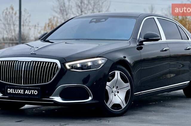 Черный Мерседес Майбах, объемом двигателя 3.98 л и пробегом 44 тыс. км за 190000 $, фото 10 на Automoto.ua