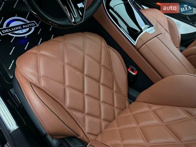 Черный Мерседес Майбах, объемом двигателя 3.98 л и пробегом 44 тыс. км за 190000 $, фото 35 на Automoto.ua