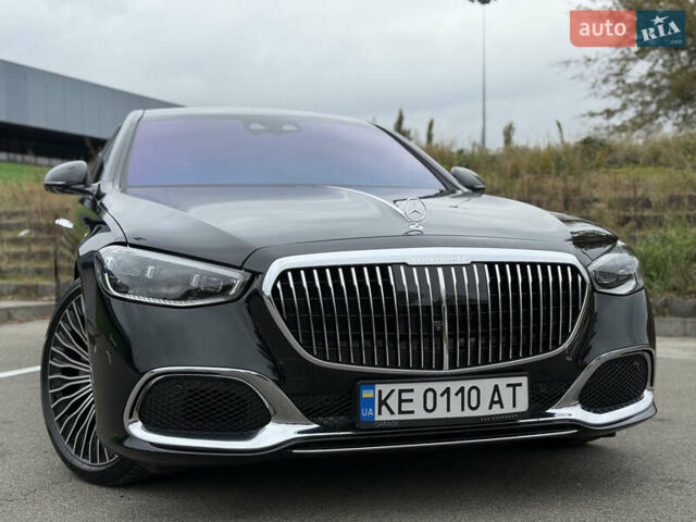 Черный Мерседес Майбах, объемом двигателя 3.98 л и пробегом 18 тыс. км за 208888 $, фото 36 на Automoto.ua