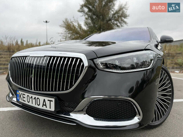 Черный Мерседес Майбах, объемом двигателя 3.98 л и пробегом 18 тыс. км за 208888 $, фото 41 на Automoto.ua