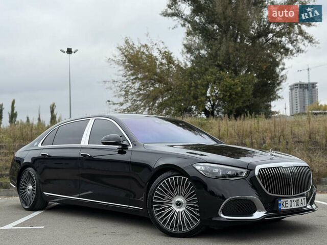 Черный Мерседес Майбах, объемом двигателя 3.98 л и пробегом 18 тыс. км за 208888 $, фото 34 на Automoto.ua