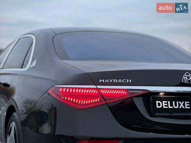 Черный Мерседес Майбах, объемом двигателя 3.98 л и пробегом 44 тыс. км за 190000 $, фото 18 на Automoto.ua