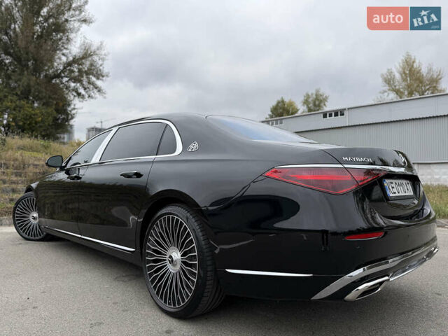 Черный Мерседес Майбах, объемом двигателя 3.98 л и пробегом 18 тыс. км за 208888 $, фото 14 на Automoto.ua
