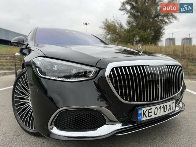 Черный Мерседес Майбах, объемом двигателя 3.98 л и пробегом 18 тыс. км за 208888 $, фото 33 на Automoto.ua