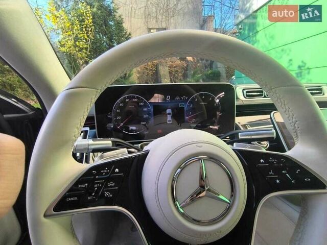 Черный Мерседес Майбах, объемом двигателя 3.98 л и пробегом 30 тыс. км за 195000 $, фото 55 на Automoto.ua