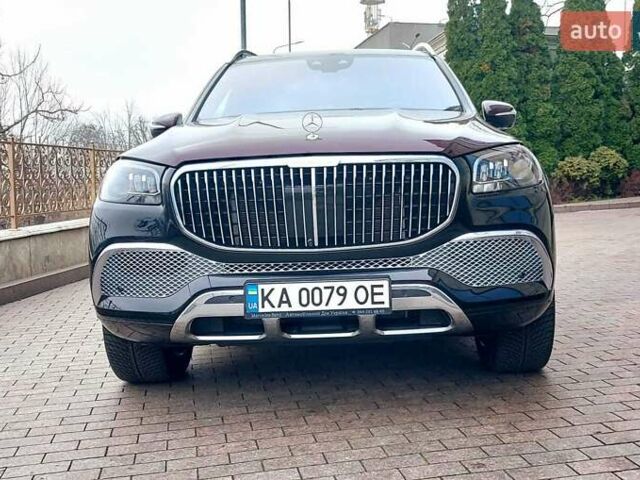 Черный Мерседес Майбах, объемом двигателя 4 л и пробегом 31 тыс. км за 195000 $, фото 46 на Automoto.ua