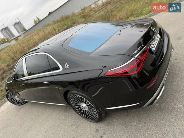 Черный Мерседес Майбах, объемом двигателя 3.98 л и пробегом 18 тыс. км за 208888 $, фото 11 на Automoto.ua