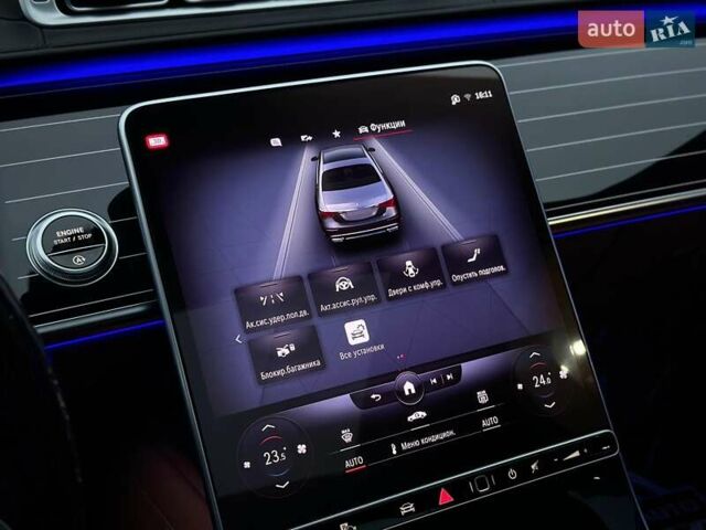 Черный Мерседес Майбах, объемом двигателя 3.98 л и пробегом 44 тыс. км за 190000 $, фото 73 на Automoto.ua