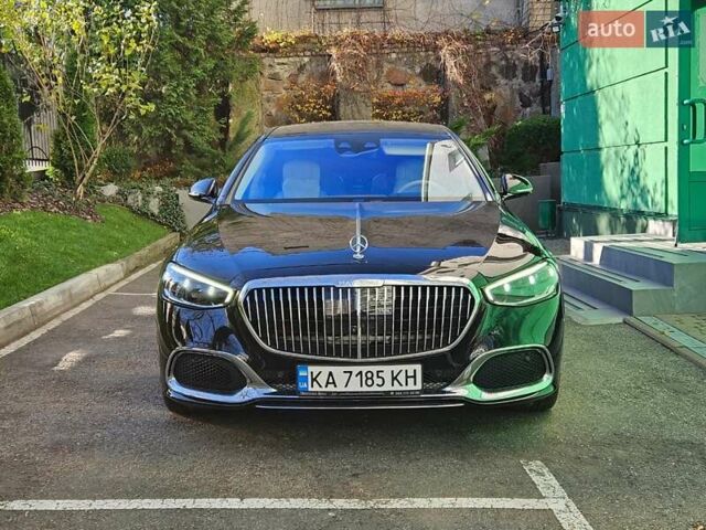 Черный Мерседес Майбах, объемом двигателя 3.98 л и пробегом 30 тыс. км за 195000 $, фото 27 на Automoto.ua