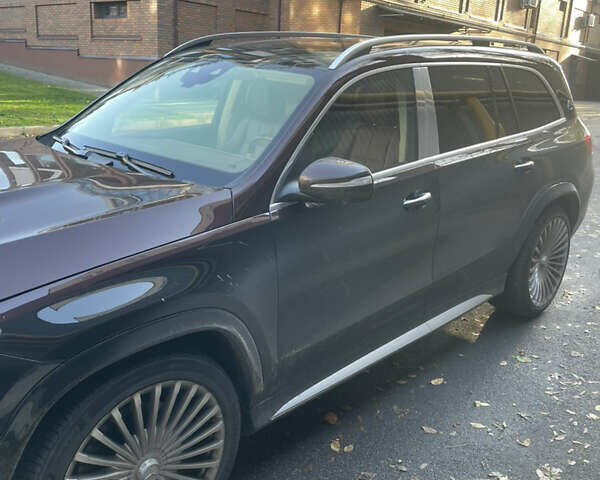 Черный Мерседес Майбах, объемом двигателя 4 л и пробегом 100 тыс. км за 150000 $, фото 19 на Automoto.ua