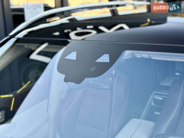 Чорний Мерседес Майбах, об'ємом двигуна 3.98 л та пробігом 98 тис. км за 154900 $, фото 11 на Automoto.ua