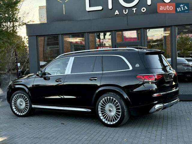 Чорний Мерседес Майбах, об'ємом двигуна 3.98 л та пробігом 98 тис. км за 154900 $, фото 20 на Automoto.ua