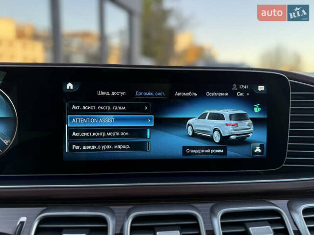 Чорний Мерседес Майбах, об'ємом двигуна 3.98 л та пробігом 98 тис. км за 154900 $, фото 51 на Automoto.ua