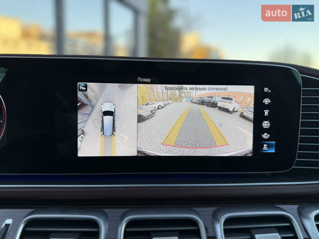 Чорний Мерседес Майбах, об'ємом двигуна 3.98 л та пробігом 98 тис. км за 154900 $, фото 41 на Automoto.ua