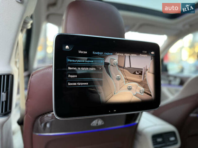 Чорний Мерседес Майбах, об'ємом двигуна 3.98 л та пробігом 98 тис. км за 154900 $, фото 67 на Automoto.ua