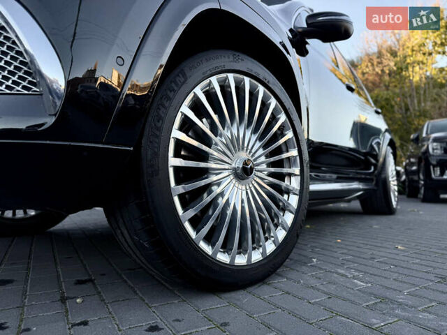 Чорний Мерседес Майбах, об'ємом двигуна 3.98 л та пробігом 98 тис. км за 154900 $, фото 2 на Automoto.ua