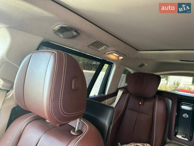 Черный Мерседес Майбах, объемом двигателя 4 л и пробегом 75 тыс. км за 155000 $, фото 6 на Automoto.ua