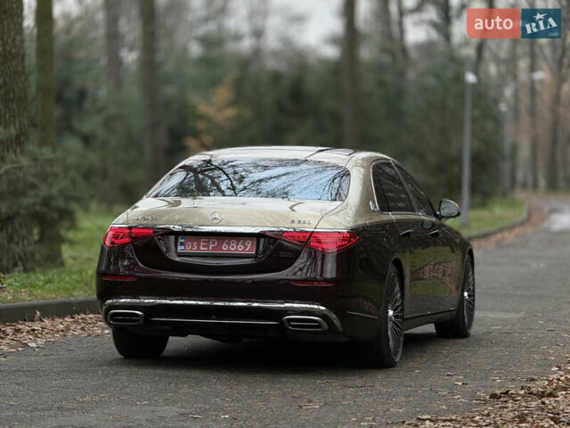 Коричневый Мерседес Майбах, объемом двигателя 4 л и пробегом 3 тыс. км за 250000 $, фото 6 на Automoto.ua