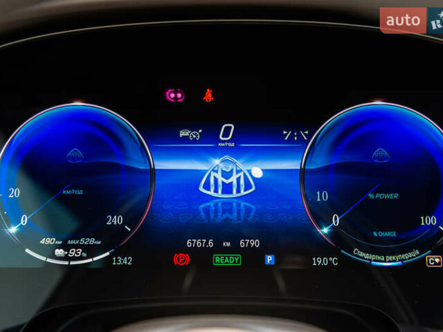 Коричневый Мерседес Майбах, объемом двигателя 0 л и пробегом 7 тыс. км за 240000 $, фото 55 на Automoto.ua