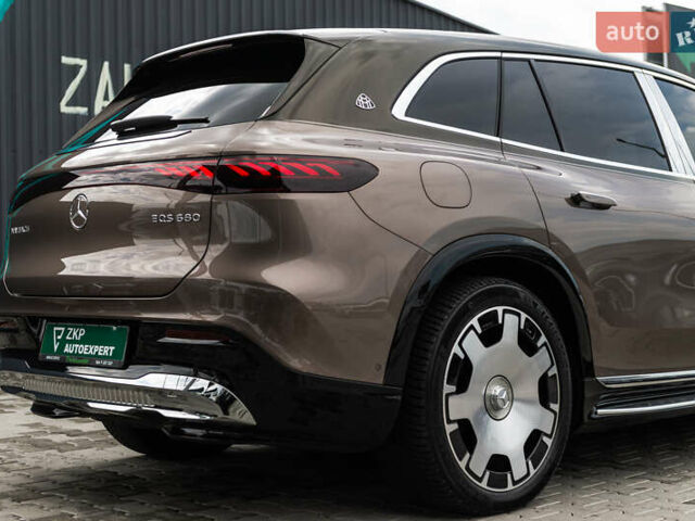 Коричневый Мерседес Майбах, объемом двигателя 0 л и пробегом 7 тыс. км за 240000 $, фото 16 на Automoto.ua