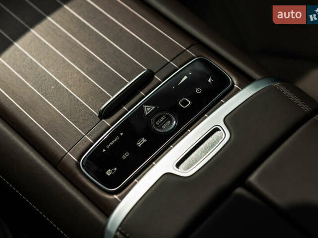 Коричневый Мерседес Майбах, объемом двигателя 0 л и пробегом 7 тыс. км за 240000 $, фото 25 на Automoto.ua